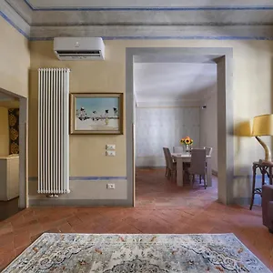 Appartamento Nel Cuore Di Con Netflix, Firenze